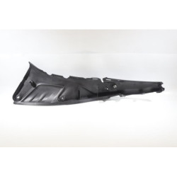 Demi flanc de selle gauche YAMAHA MT125 2020 à 2021