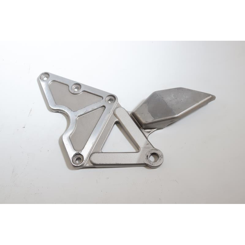 Habillage de platine gauche SUZUKI GSF 400 BANDIT 1991 à 1995