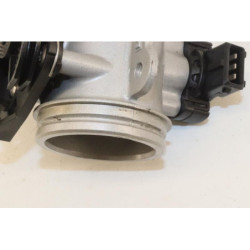 Corps d'injection gauche BMW R 1200 ST 2005 à 2007