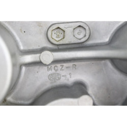 Support moteur droit HONDA CB 900 F HORNET 2002 à 2006