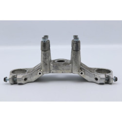 Té de fourche supérieur SUZUKI UH 650 BURGMAN 2007 à 2013