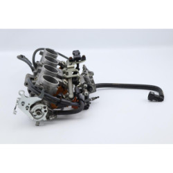 Rampe d'injection YAMAHA FZ6 600 FAZER 2006 à 2009
