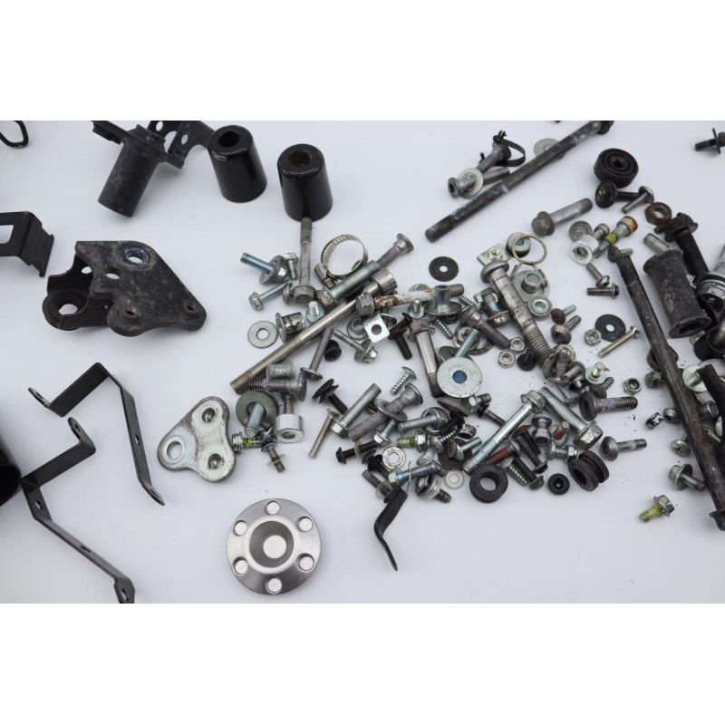 Kit visserie KAWASAKI ER6 650 F 2012 à 2016