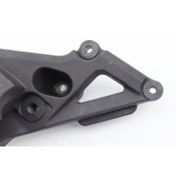 Support moteur droit MV AGUSTA BRUTALE 750 S 2003 à 2005