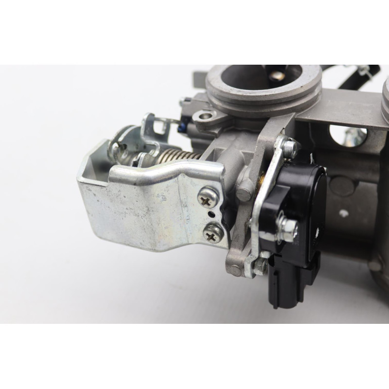 Rampe d'injection YAMAHA FJR 1300 2016 à 2020