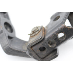 Platine avant droite APRILIA PEGASO 650 1994 à 1996