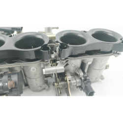 Rampe d'injection YAMAHA YZF 1000 R1 2004 à 2006