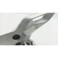 Platine avant gauche SUZUKI GSX 1300 BKING 2007 à 2011