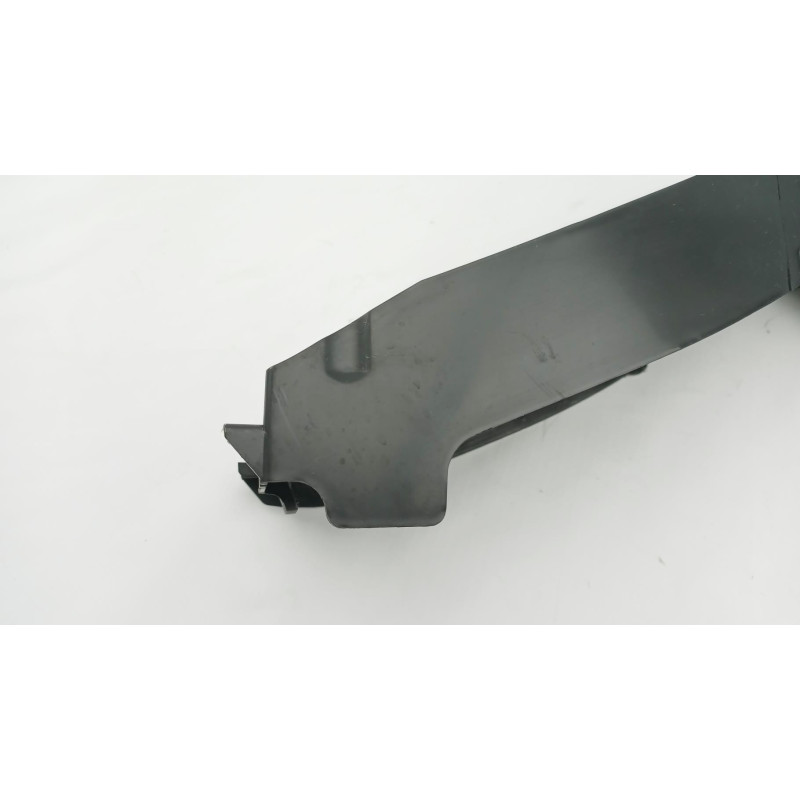 Passage de roue YAMAHA TRACER 7 700 2020 à 2024