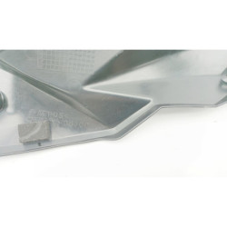 Demi flanc de selle droit SUZUKI GSR 750 2011 à 2016