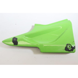 Demi flanc de selle droit DAELIM ROADWIN 125 2002 à 2007