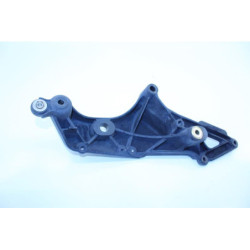 Support moteur droit MV AGUSTA BRUTALE 910 2007 à 2008