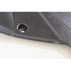 Demi flanc de selle droit PEUGEOT NK7 50 2008 à 2014
