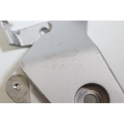 Support moteur droit HONDA CB 600 F HORNET 2003 à 2004