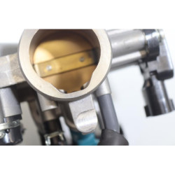 Rampe d'injection YAMAHA MT07 700 2021 à 2024