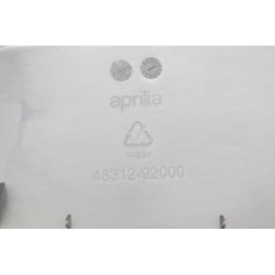Habillage de tête de fourche gauche APRILIA SCARABEO 125 2007 à 2011