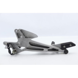 Platine avant droite HONDA CBF 500 2004 à 2007