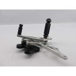 Platine avant droite SUZUKI GSXR 1000 2007 à 2008