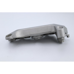 Support moteur droit HONDA CB 900 F HORNET 2002 à 2006