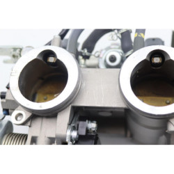 Rampe d'injection YAMAHA FJR 1300 2016 à 2020