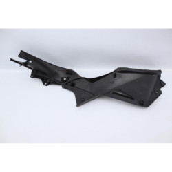 Habillage de cadre droit HONDA CBR 125 R 2011 à 2016