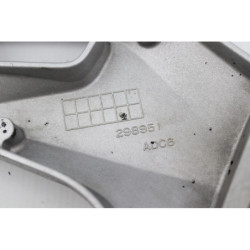 Platine avant gauche SUZUKI GSX 1300 BKING 2007 à 2011