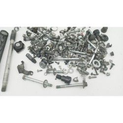 Kit visserie YAMAHA YP 400 MAJESTY 2009 à 2011