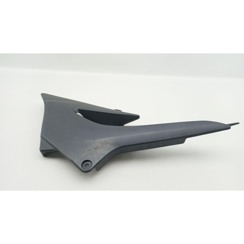 Demi flanc de selle gauche KAWASAKI ZR7 750 1999 à 2004