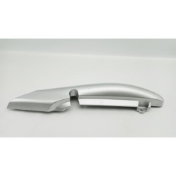 Coque arrière gauche YAMAHA YBR 125 2005 à 2006