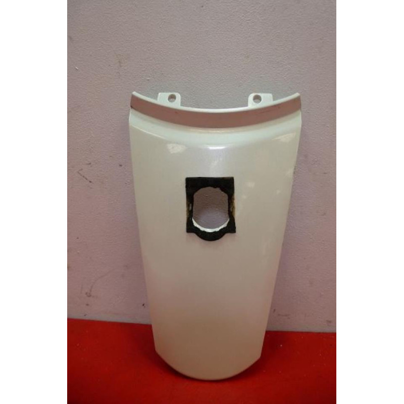 Séparation de coque arrière SUZUKI UX 125 SIXTEEN 2008 à 2013