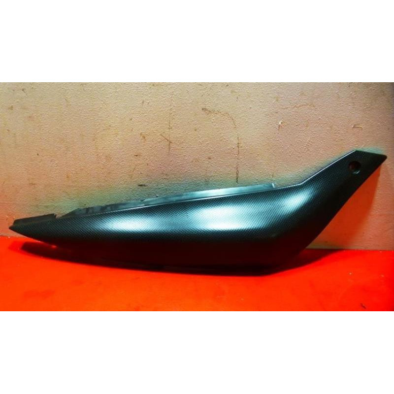 Demi flanc de selle droit RIDE THORN 50 2012 à 2014