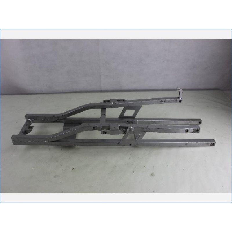 Boucle de cadre arrière DERBI GPR 125 2004 à 2007