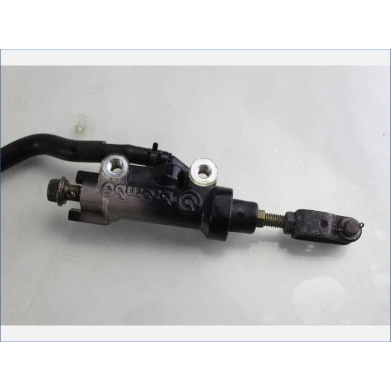 Maitre-cylindre arrière YAMAHA FZ6 600 N 2004 à 2006