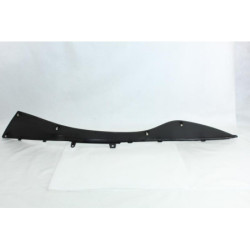 Demi flanc de selle gauche SUZUKI UH 400 BURGMAN 2007 à 2010