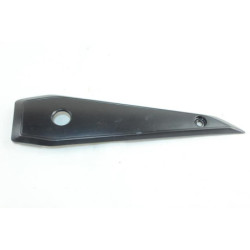 Demi flanc de selle gauche YAMAHA FZ1 1000 N 2006 à 2010