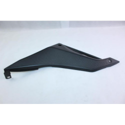 Demi flanc de selle gauche YAMAHA YZF 125 R 2008 à 2013