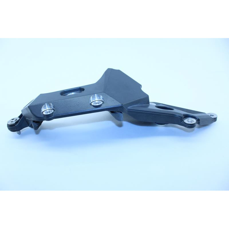 Protection cadre gauche MV AGUSTA BRUTALE 1090 2013 à 2017