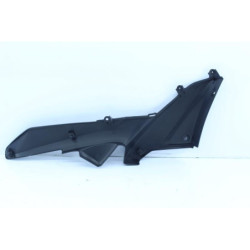 Demi flanc de selle droit HONDA CBF 125 2015 à 2019