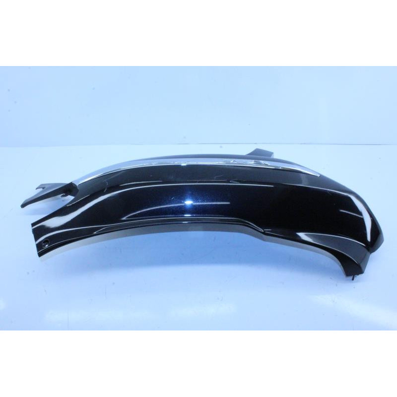 Coque arrière droite PIAGGIO X8 125 2004 à 2008