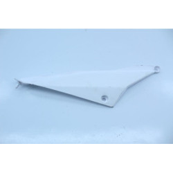 Demi flanc de selle droit GILERA SMT 50 2012 à 2015
