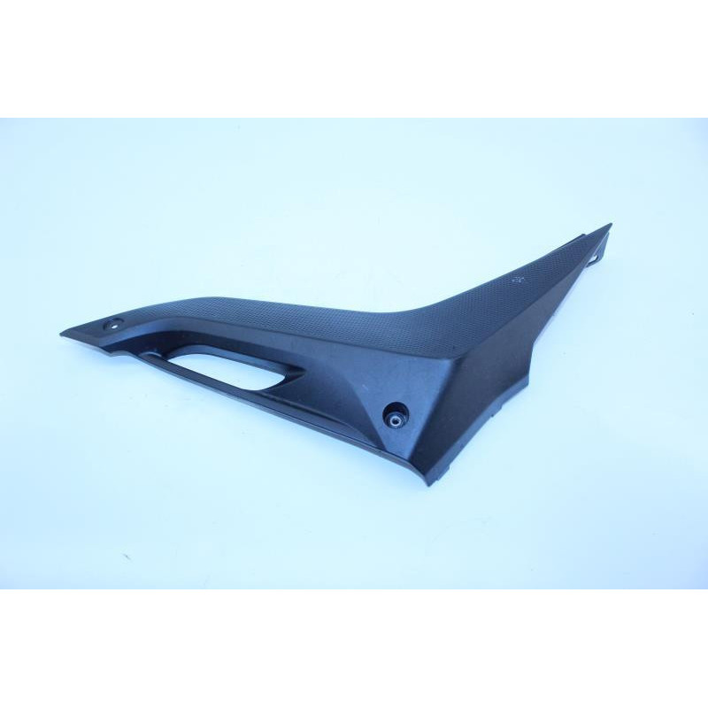 Demi flanc de selle gauche YAMAHA YZF 125 R 2008 à 2013