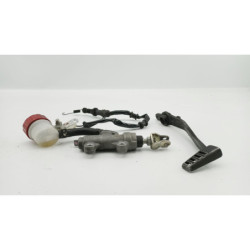 Maitre-cylindre arrière HONDA CBR 125 R 2011 à 2016