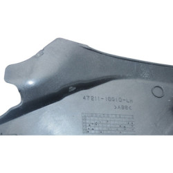 Demi flanc de selle droit SUZUKI SV 650 S 2003 à 2007