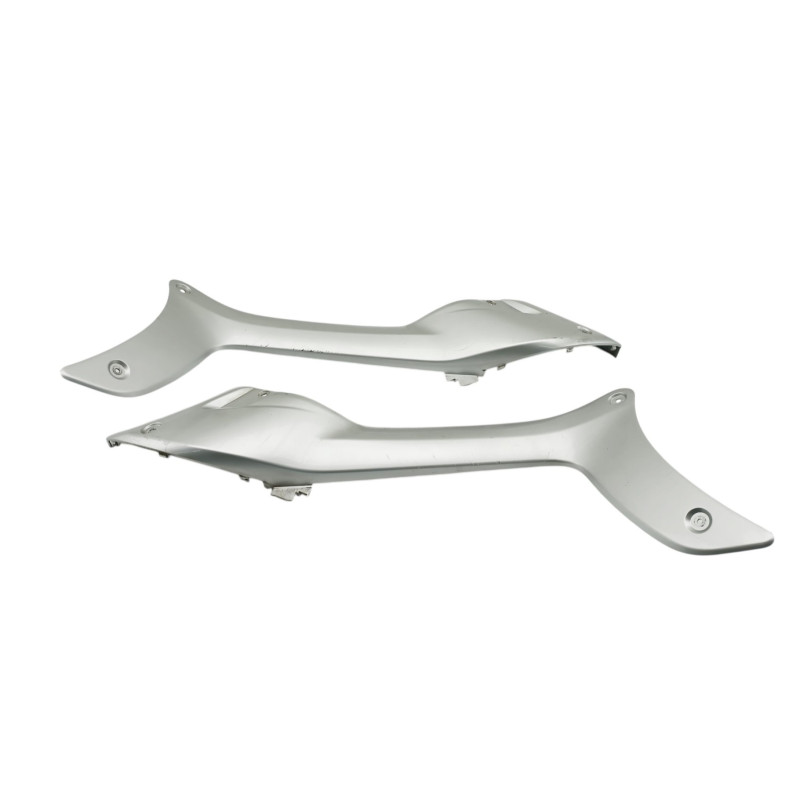 Habillage de cadre droit YAMAHA VP 125 XCITY 2008 à 2011