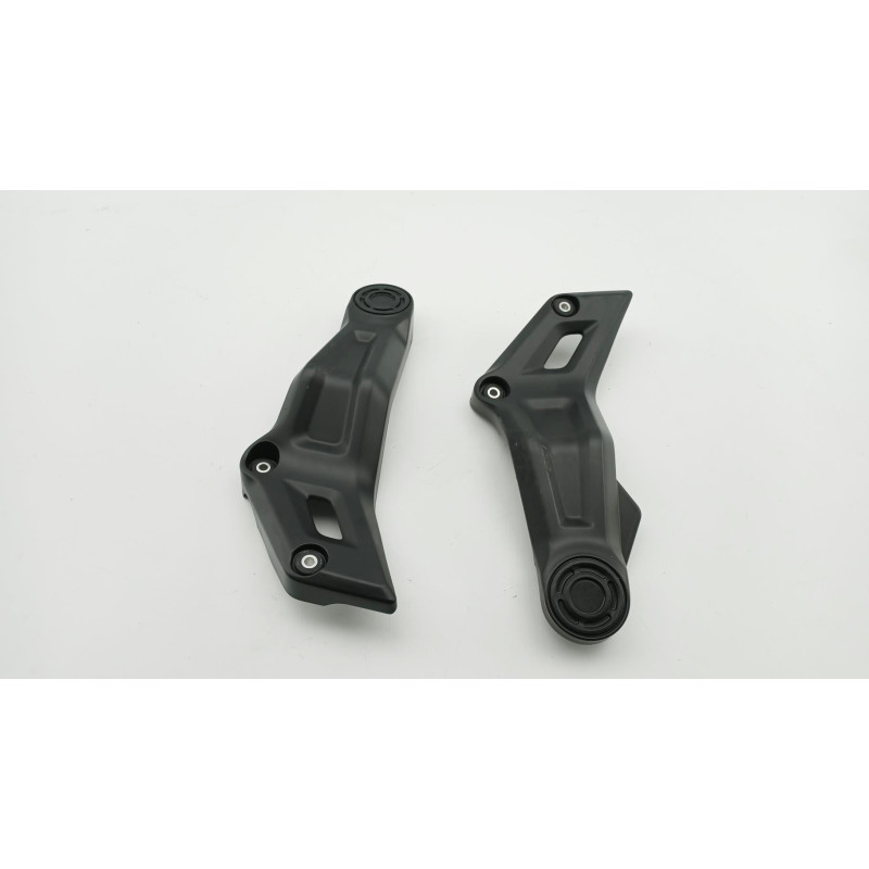 Habillage de cadre droit YAMAHA MT07 700 ABS 2021 à 2022