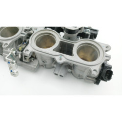 Rampe d'injection HONDA CBR 650 R ABS 2019 à 2020