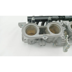 Rampe d'injection HONDA CBR 650 R ABS 2019 à 2020